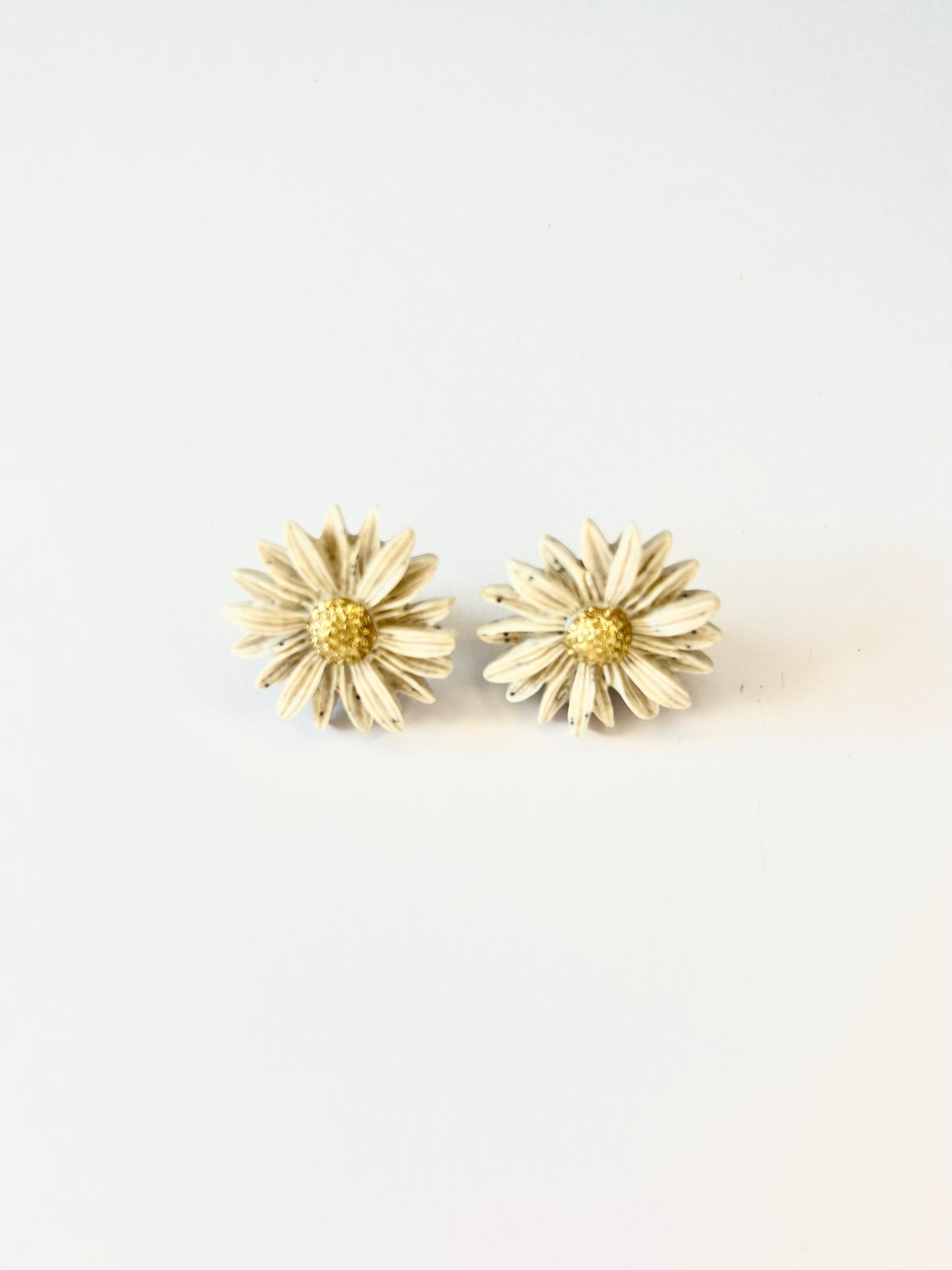 MARGUERITE